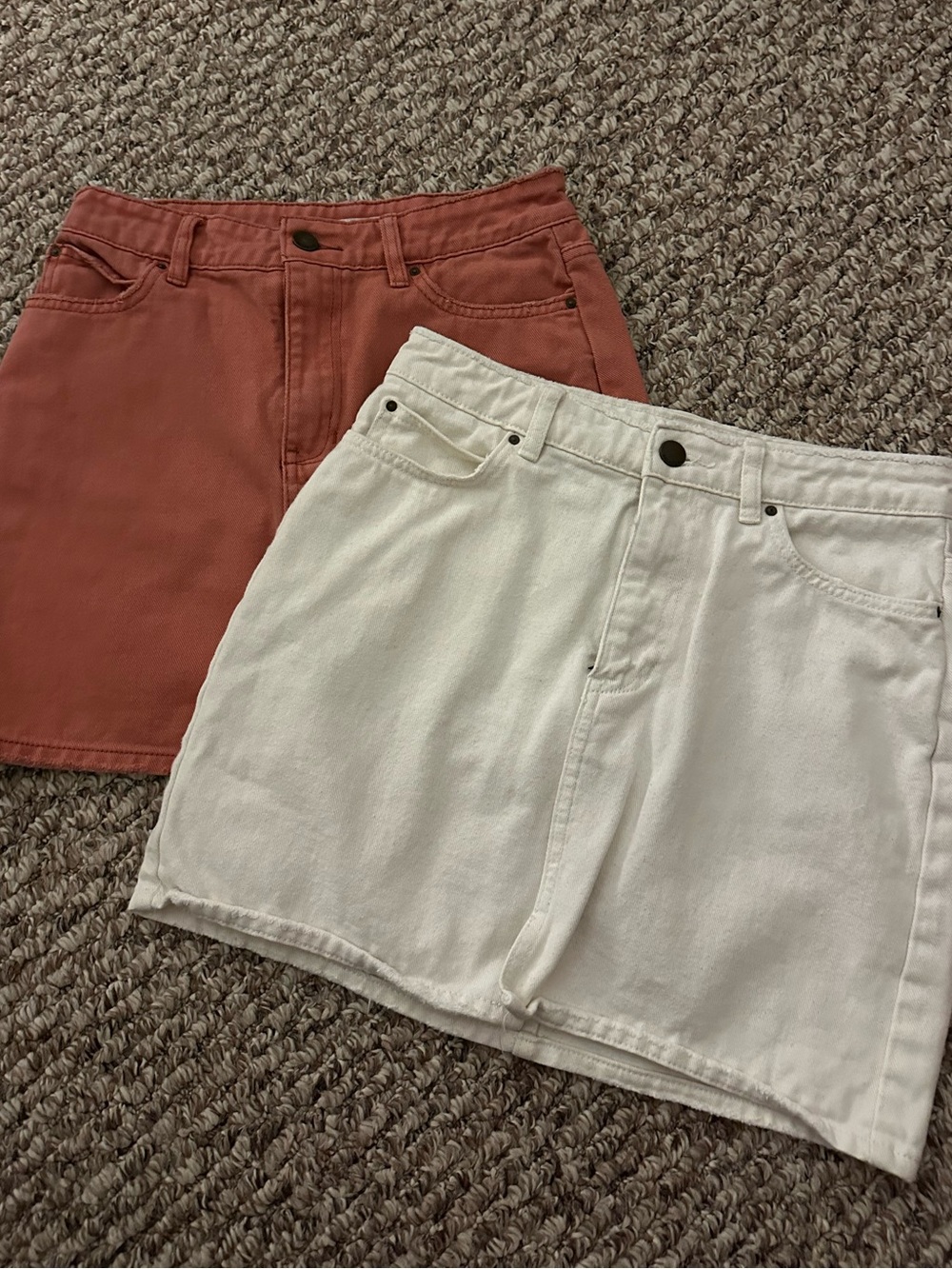 Set of 2 Billabong High-Rise Denim Skirts - Rust and Cream